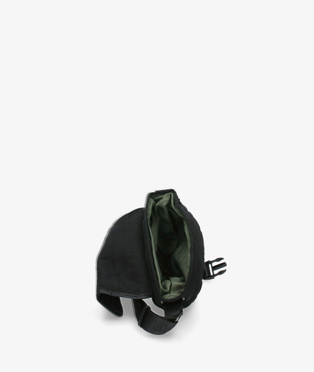 Elevate your look! Our Bag collection a combination of design, quality and comfort for your daily outfits