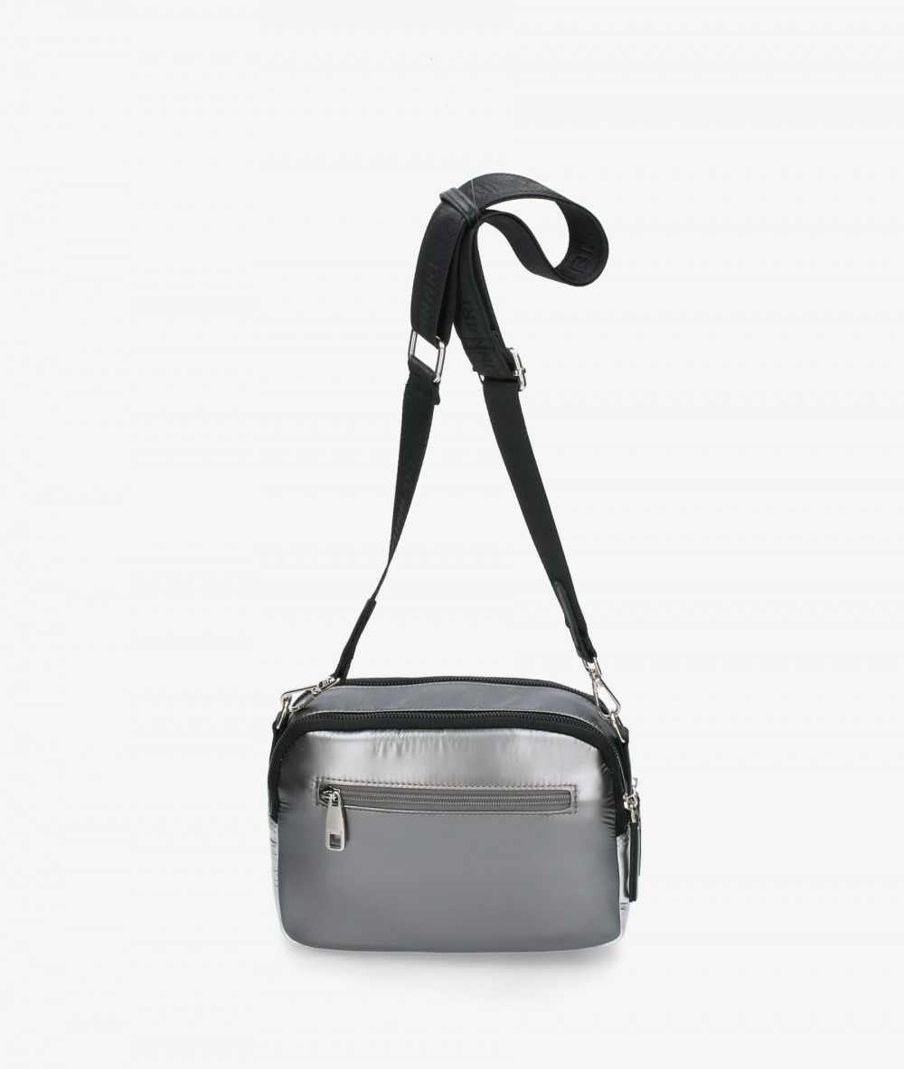 Elevate your look! Our Bag collection a combination of design, quality and comfort for your daily outfits
