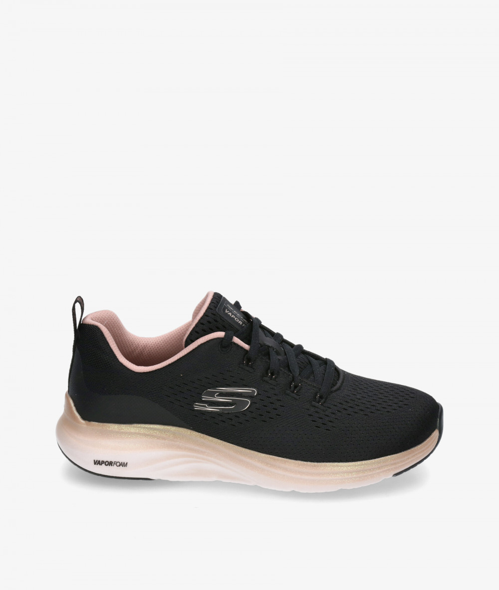 Deportivos Skechers 150025 en negro Deportivos Skechers 150025 en negro