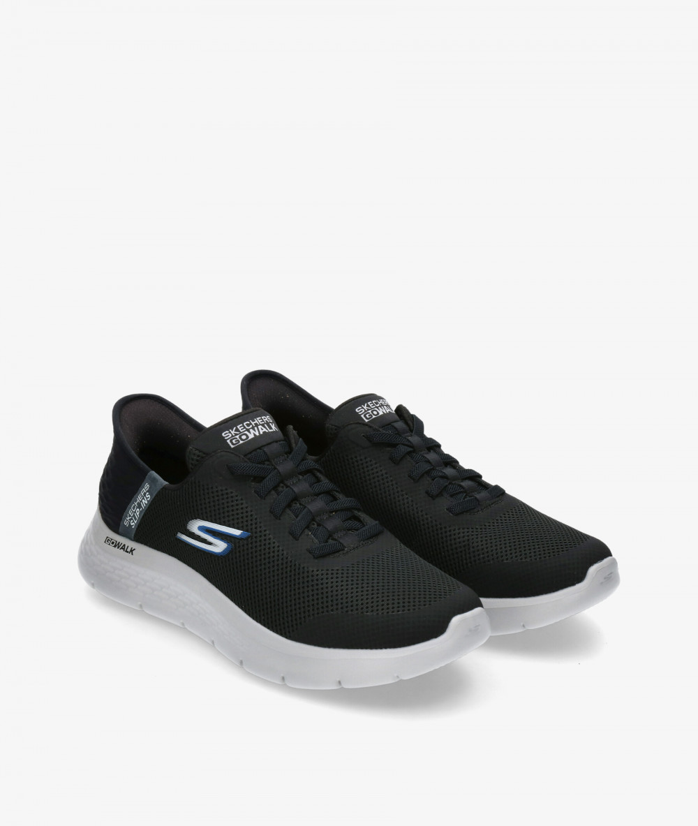 Deportivos Skechers 216324 en negro