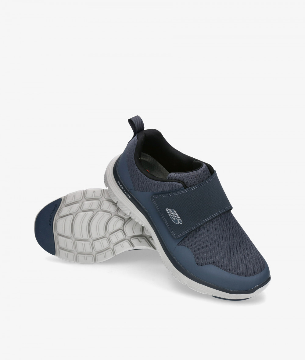 Deportivos Skechers 894159 en azul marino