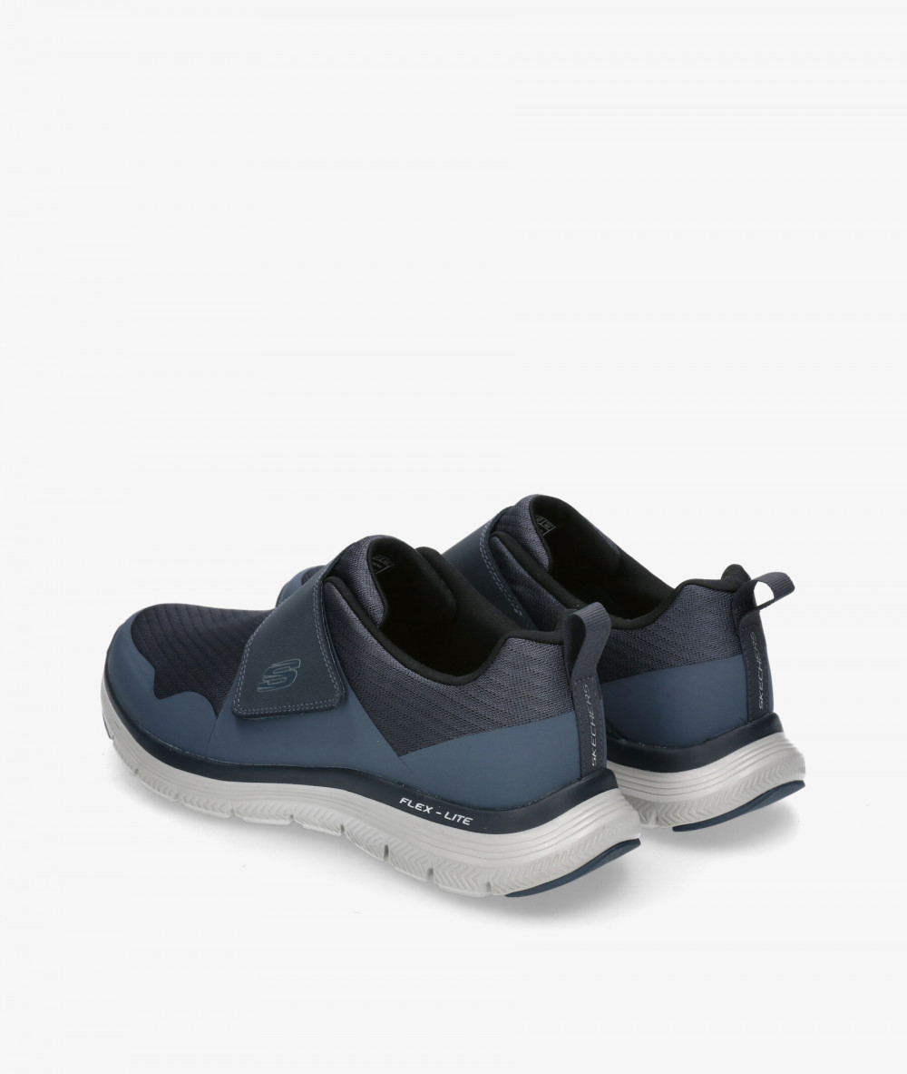 Deportivos Skechers 894159 en azul marino