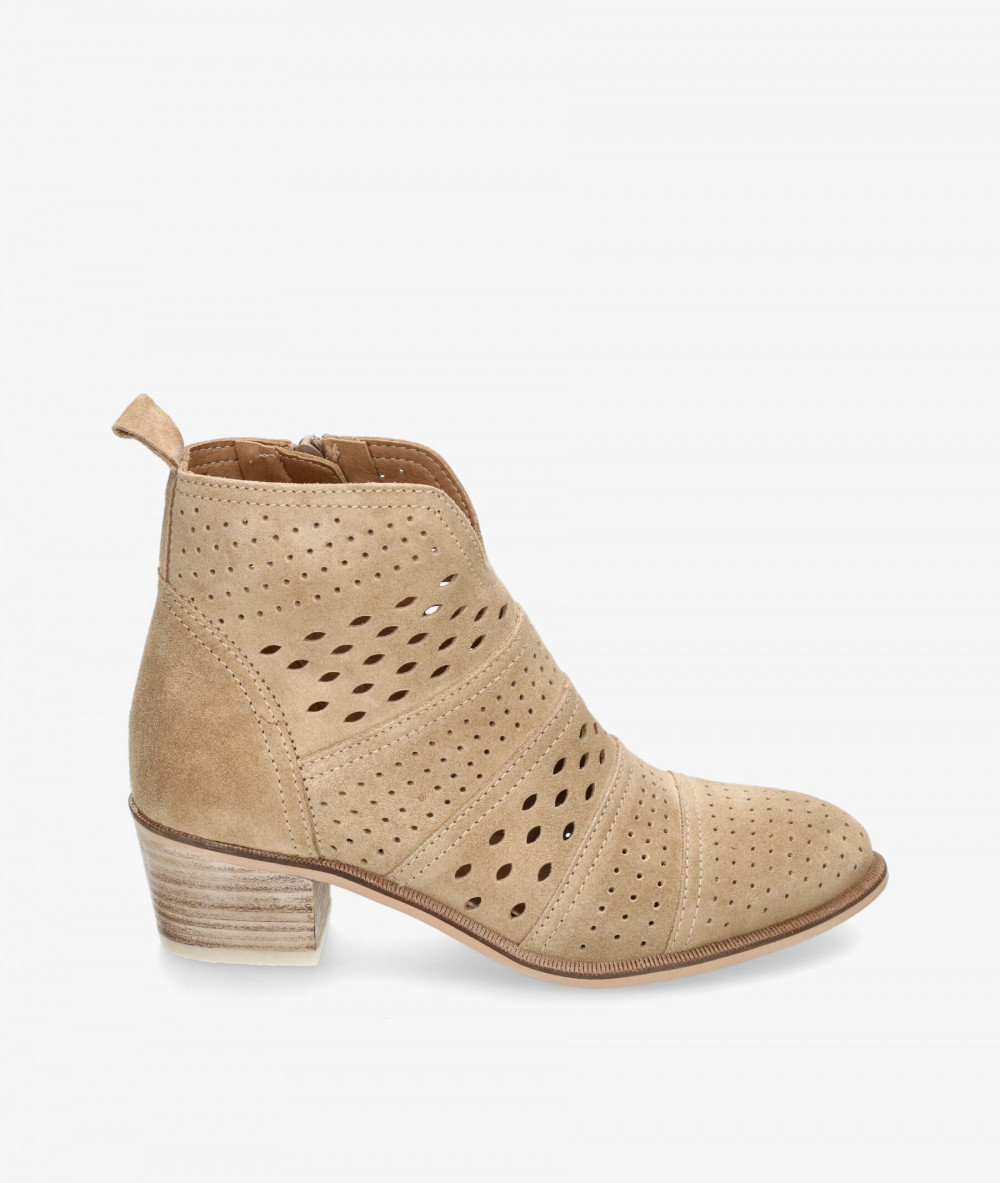 Alpe Ankle boots  5391 in beige split suede Alpe Ankle boots  5391 in beige split suede