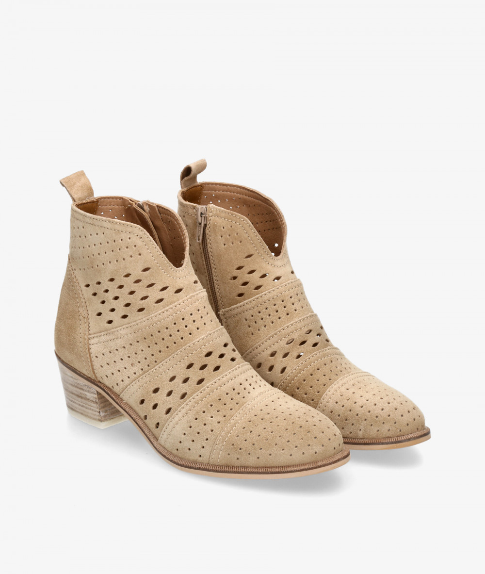 Alpe Ankle boots  5391 in beige split suede Alpe Ankle boots  5391 in beige split suede