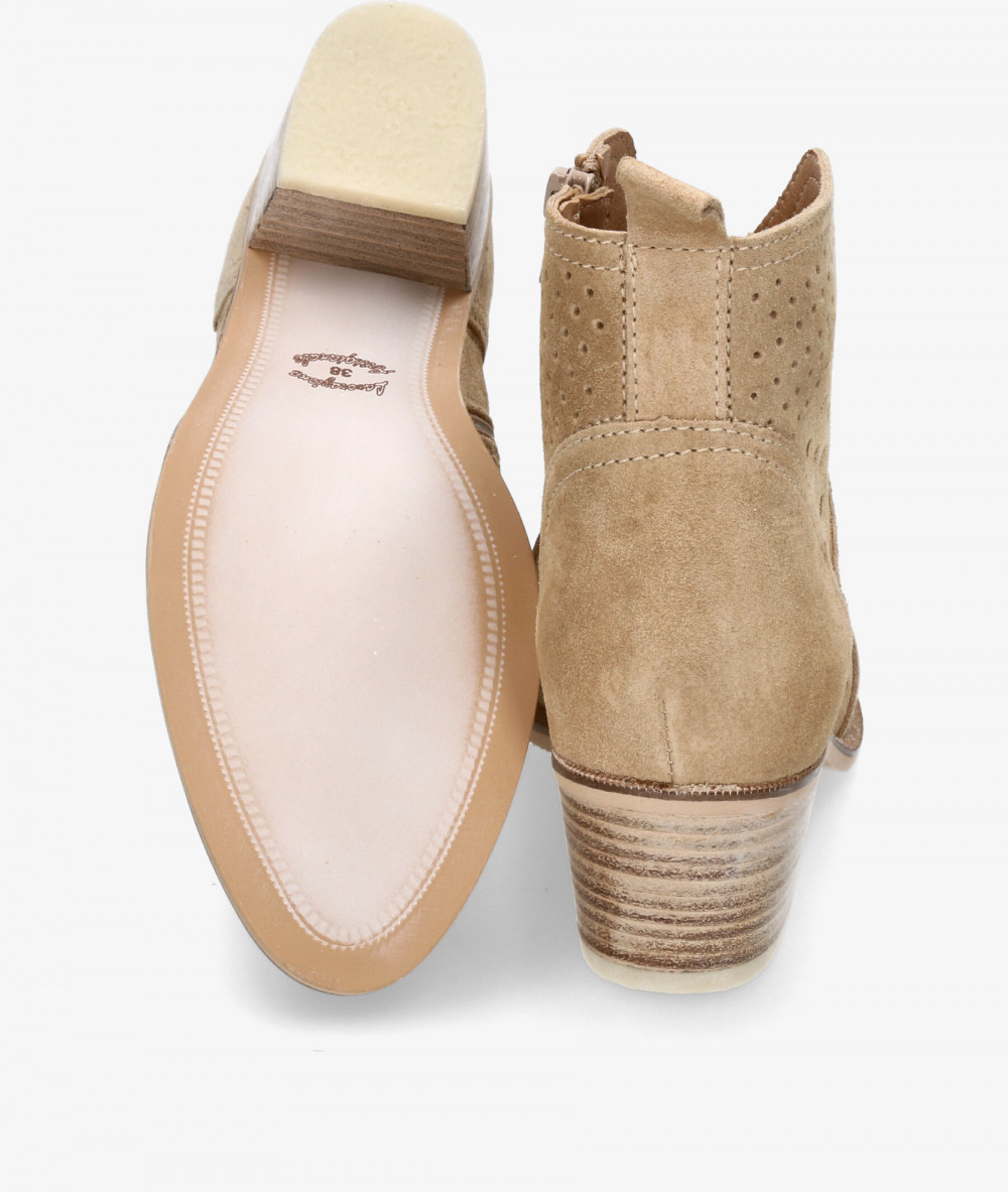 Alpe Ankle boots  5391 in beige split suede Alpe Ankle boots  5391 in beige split suede