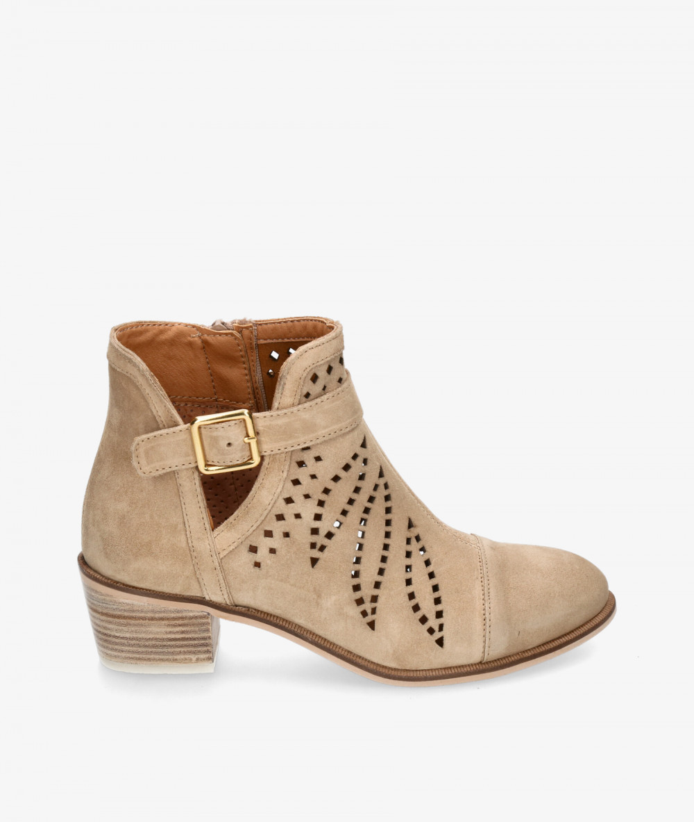 Alpe Ankle boots  5054 in beige split suede Alpe Ankle boots  5054 in beige split suede