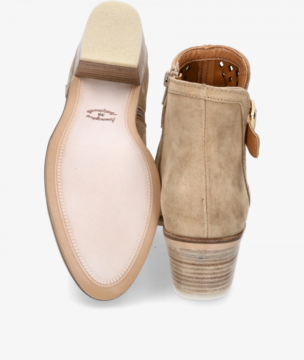 Alpe Ankle boots  5054 in beige split suede Alpe Ankle boots  5054 in beige split suede