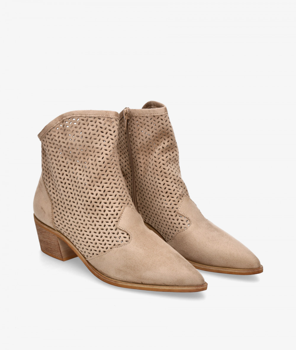 CORINA Ankle boots  M5005 in beige CORINA Ankle boots  M5005 in beige