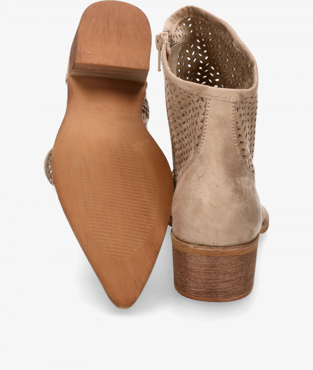 CORINA Ankle boots  M5005 in beige CORINA Ankle boots  M5005 in beige