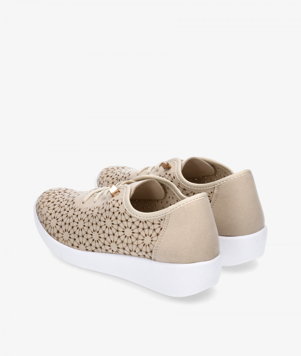 Deportivos DOCTOR CUTILLAS  38472 en beige Deportivos DOCTOR CUTILLAS  38472 en beige