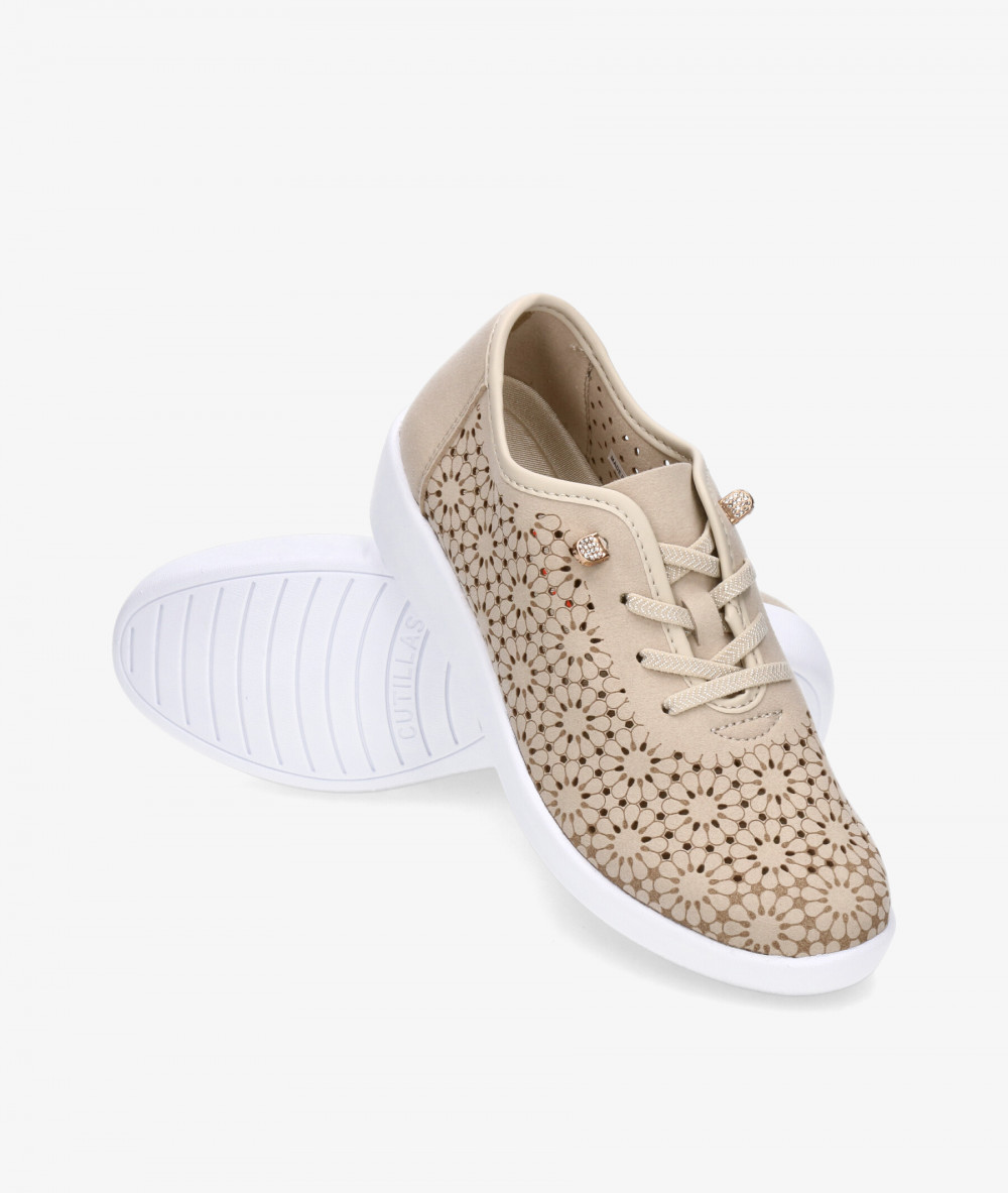 Deportivos DOCTOR CUTILLAS  38472 en beige Deportivos DOCTOR CUTILLAS  38472 en beige