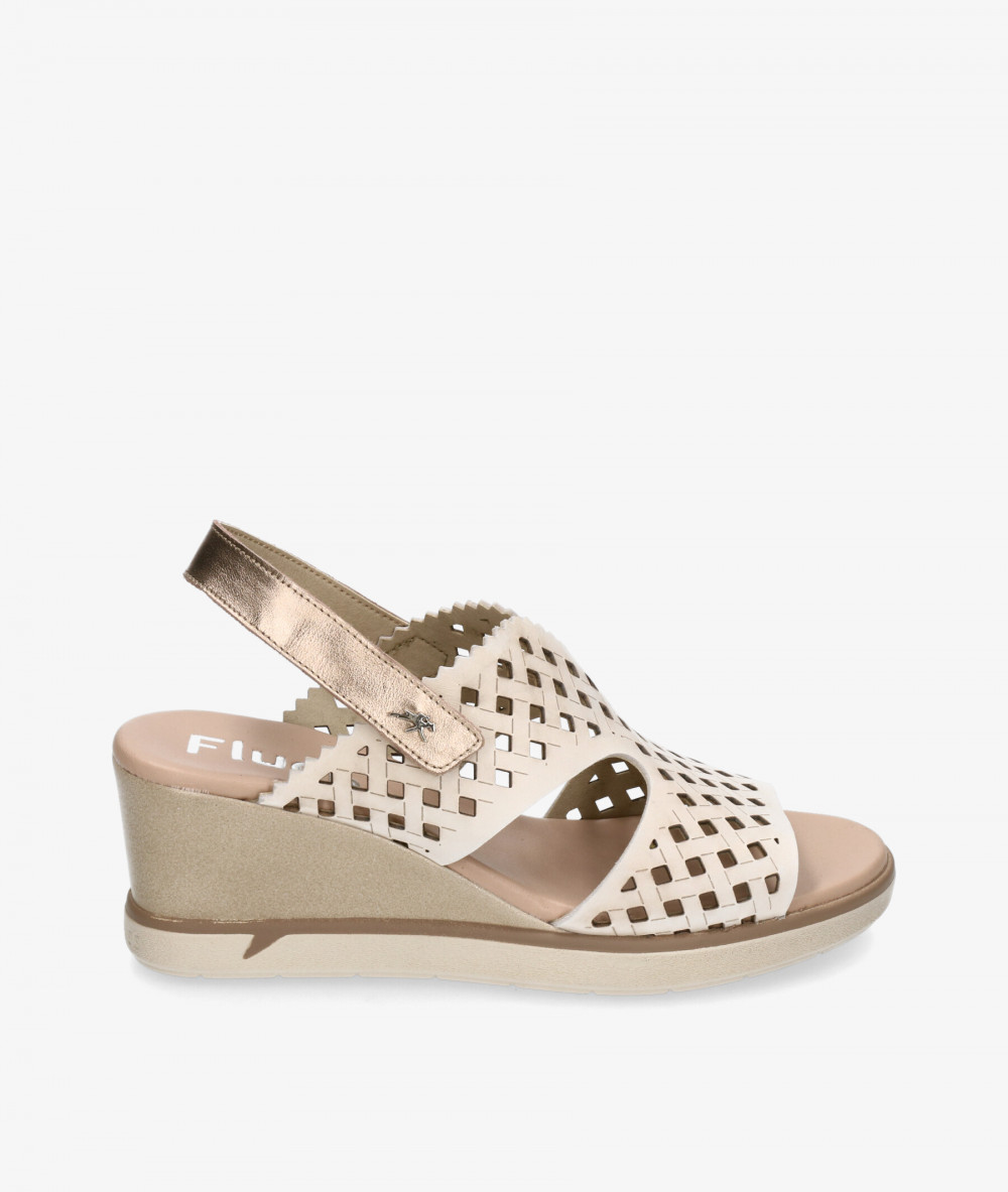 Sandalias Fluchos  F1972 en hueso Sandalias Fluchos  F1972 en hueso