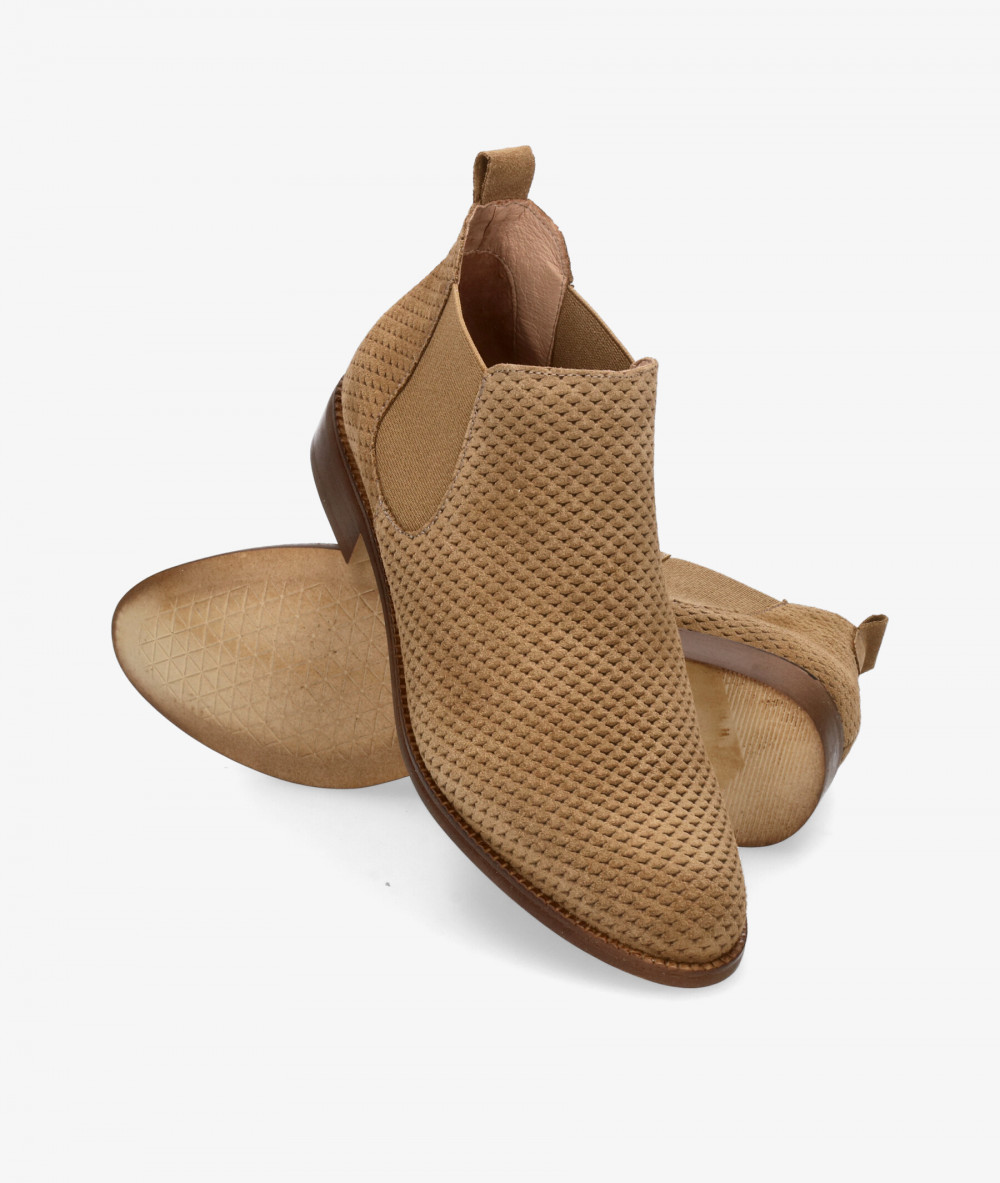 Botines Traveris  92000 en serraje camel Botines Traveris  92000 en serraje camel