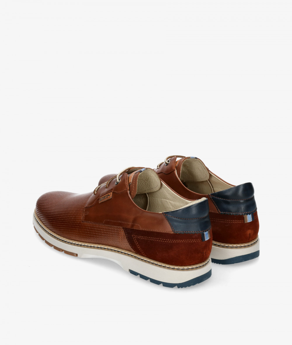 Zapatos casual Pikolinos M8A-4222 en cuero Zapatos casual Pikolinos M8A-4222 en cuero