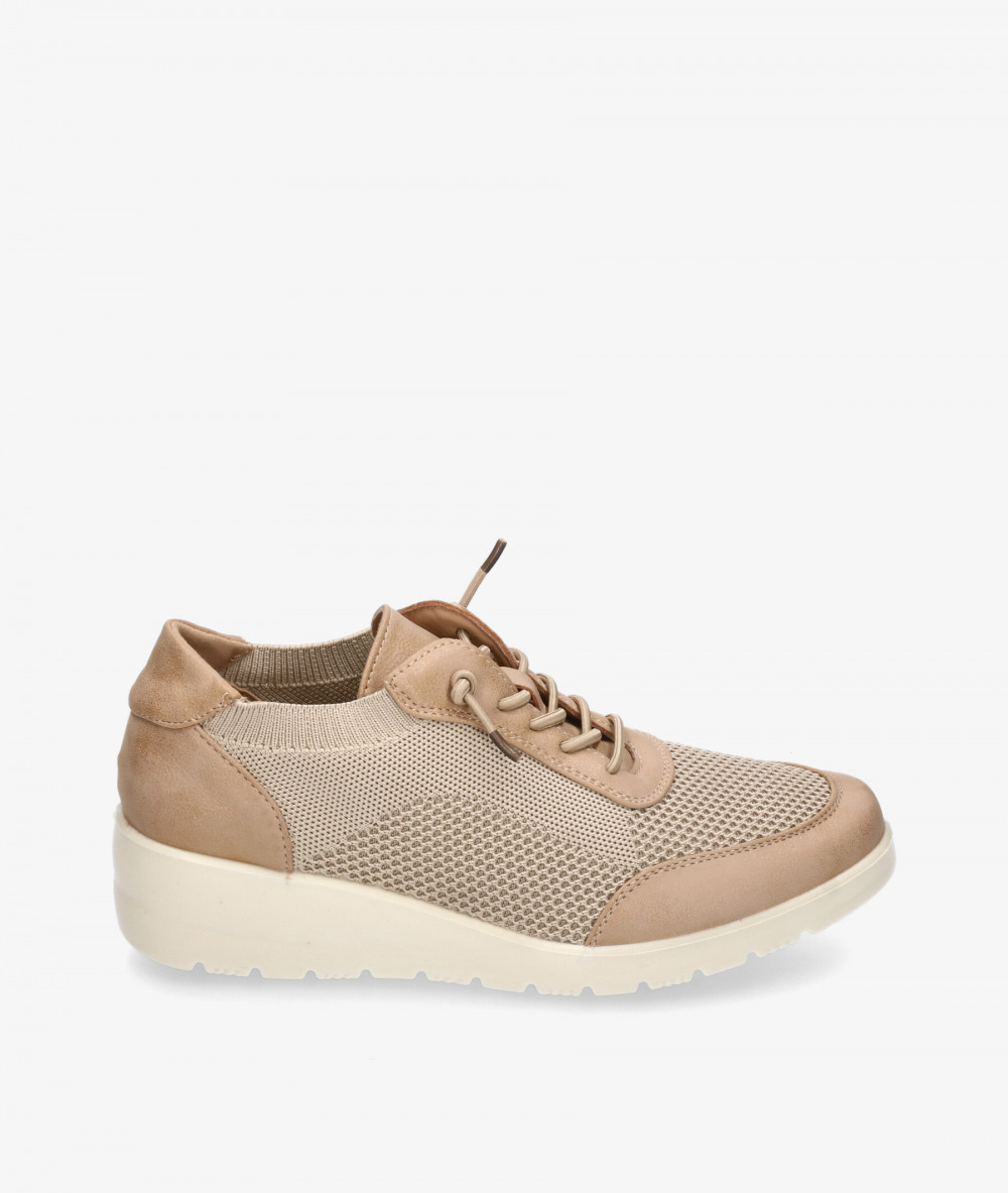 Zapatos confort DOCTOR CUTILLAS 40101 en beige Zapatos confort DOCTOR CUTILLAS 40101 en beige