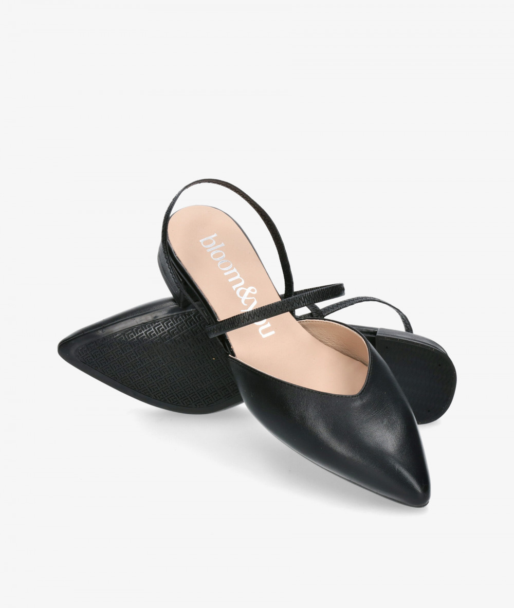 bloom&you Dress low heel shoes FABIOLA in black bloom&you Dress low heel shoes FABIOLA in black