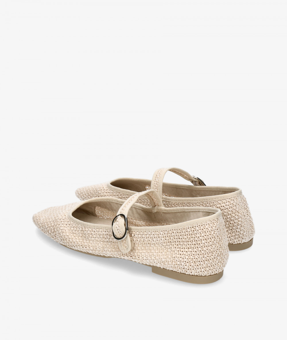 Corina Mercedes M5225 in beige