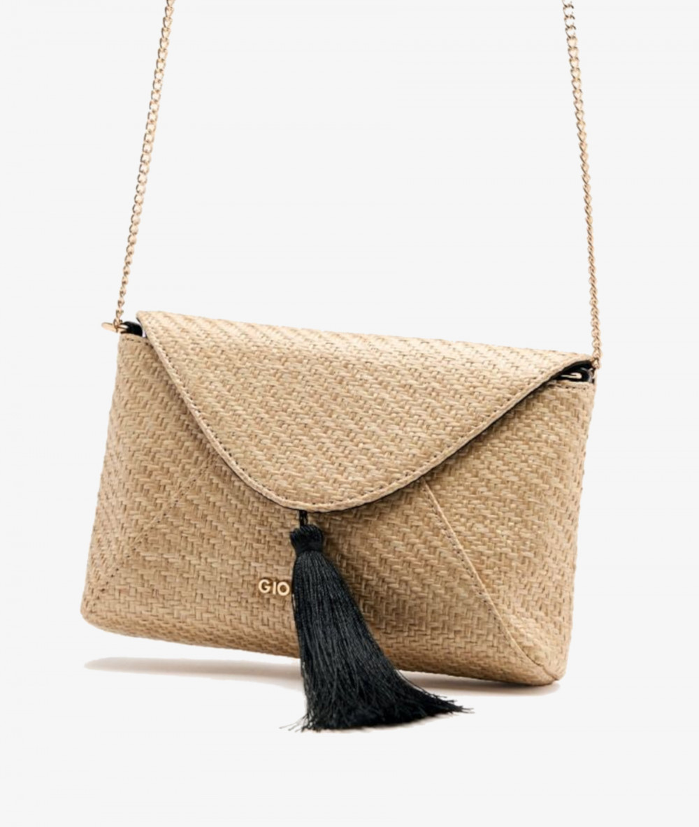 Elevate your look! Our Bag collection a combination of design, quality and comfort for your daily outfits Elevate your look! Our Bag collection a combination of design, quality and comfort for your daily outfits