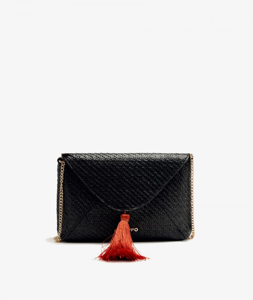 Elevate your look! Our Bag collection a combination of design, quality and comfort for your daily outfits Elevate your look! Our Bag collection a combination of design, quality and comfort for your daily outfits