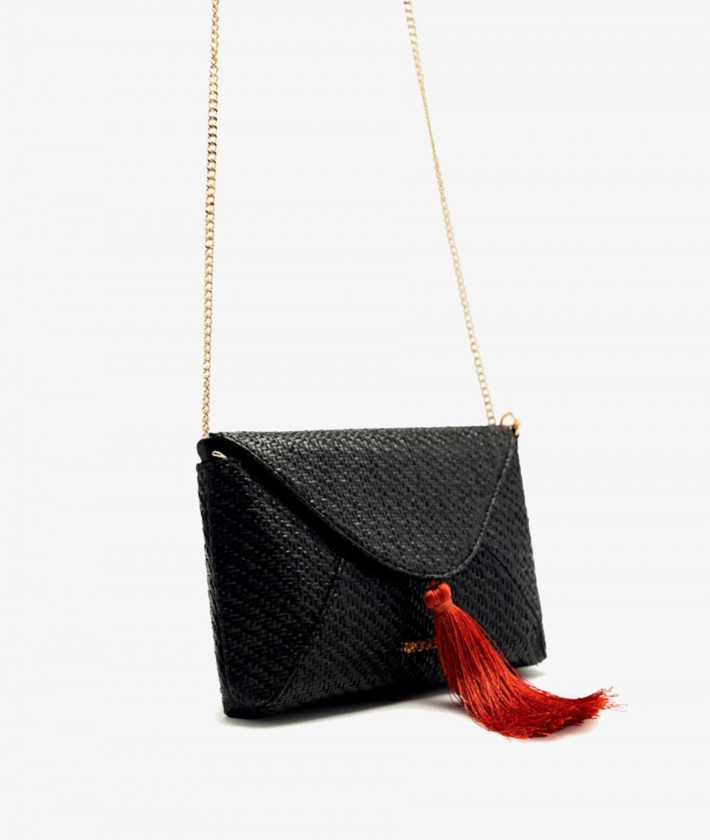 Elevate your look! Our Bag collection a combination of design, quality and comfort for your daily outfits Elevate your look! Our Bag collection a combination of design, quality and comfort for your daily outfits