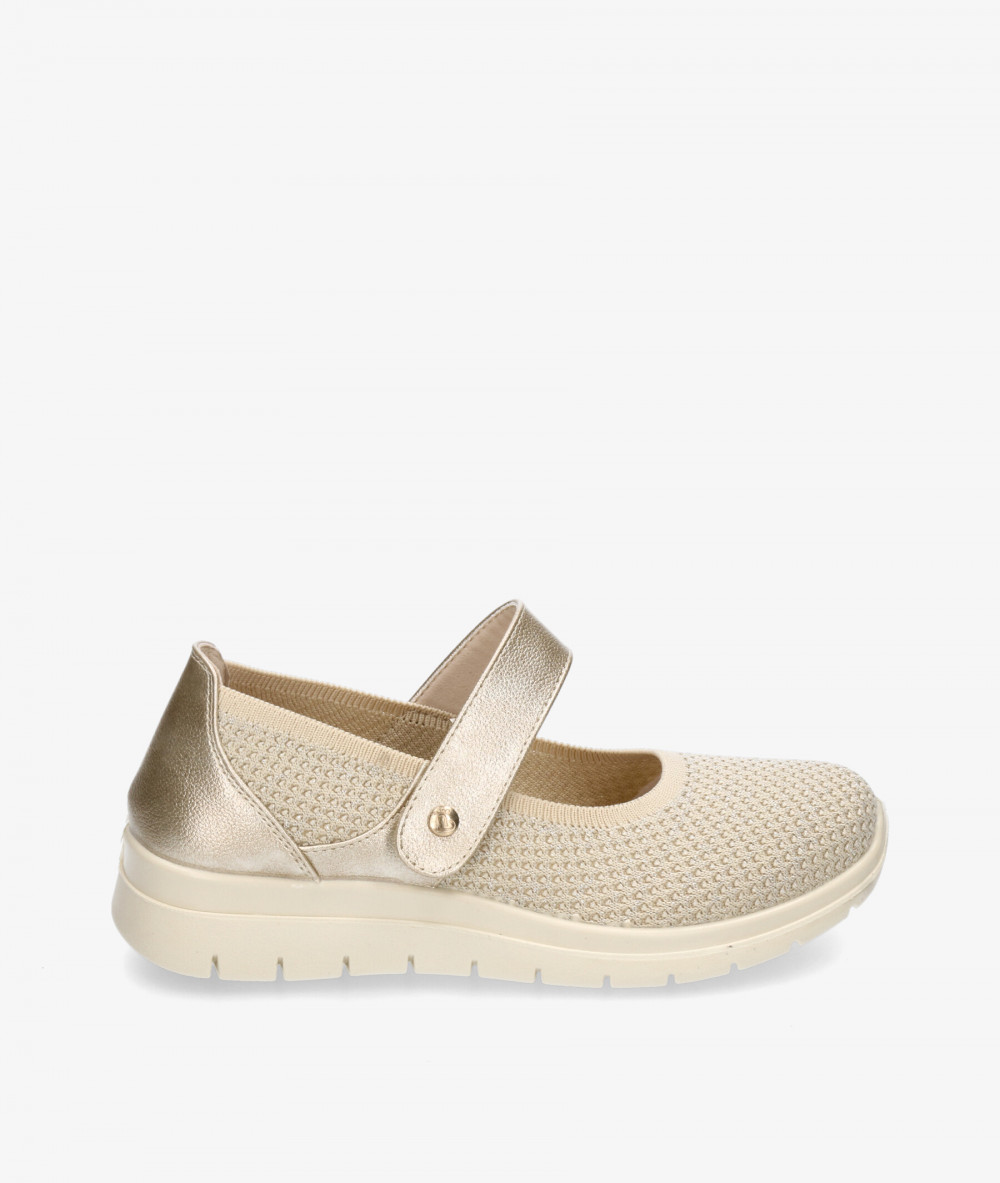 Zapatos confort Amarpies 28398 en beige Zapatos confort Amarpies 28398 en beige