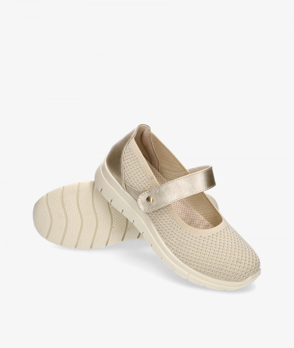 Zapatos confort Amarpies 28398 en beige Zapatos confort Amarpies 28398 en beige