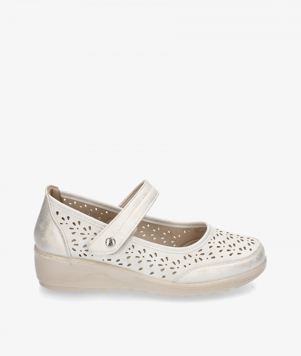 Amarpies Comfort shoes 28336 in off-white