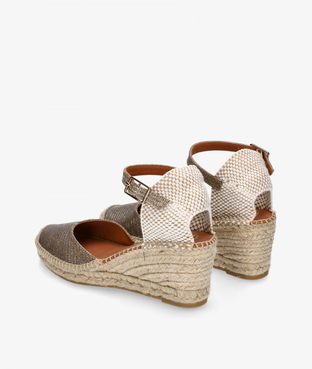 Alpargatas Viguera  1743 en bronce