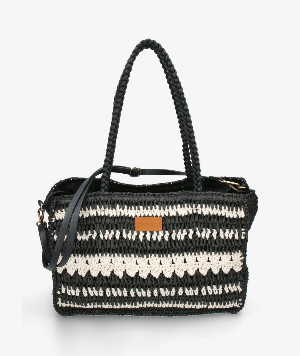 Elevate your look! Our Bag collection a combination of design, quality and comfort for your daily outfits