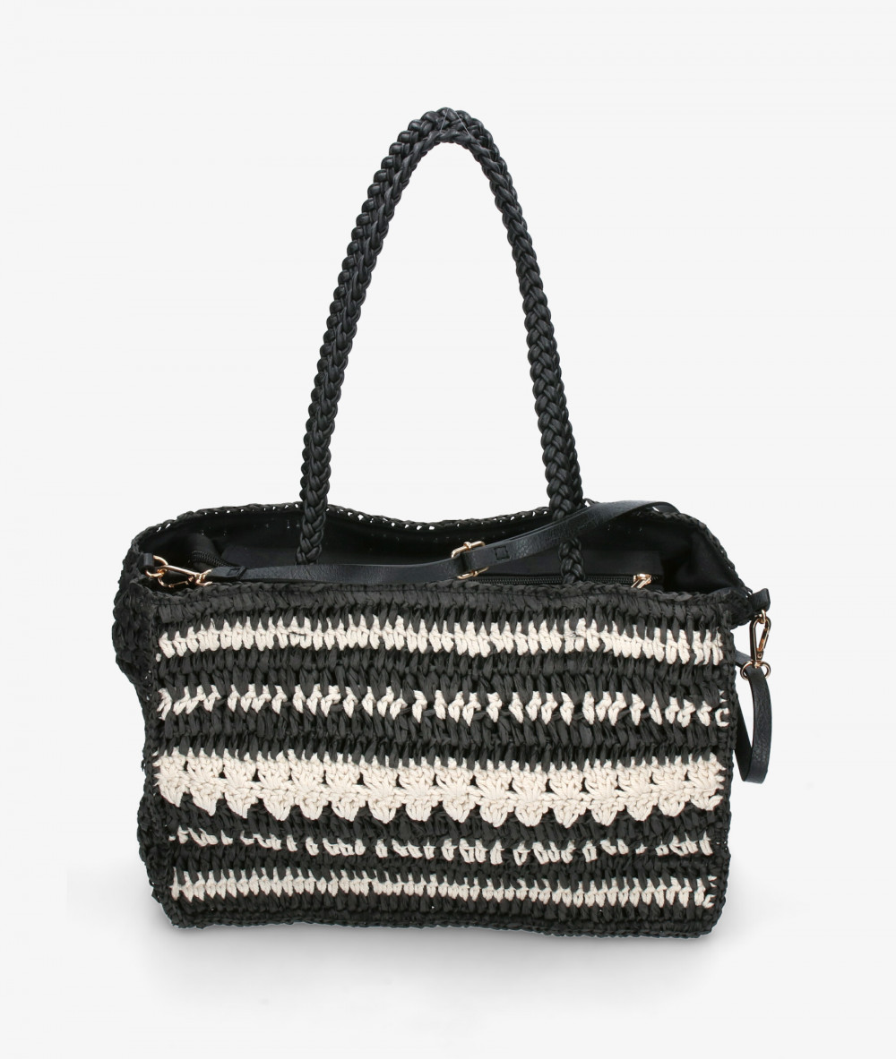 Elevate your look! Our Bag collection a combination of design, quality and comfort for your daily outfits