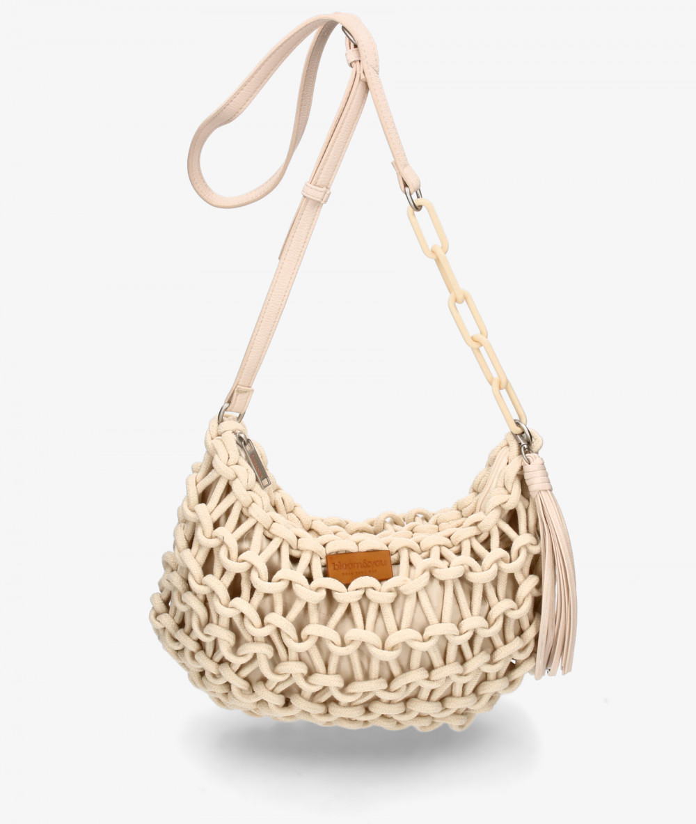 Elevate your look! Our Bag collection a combination of design, quality and comfort for your daily outfits