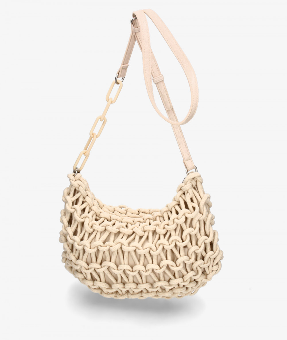 Elevate your look! Our Bag collection a combination of design, quality and comfort for your daily outfits