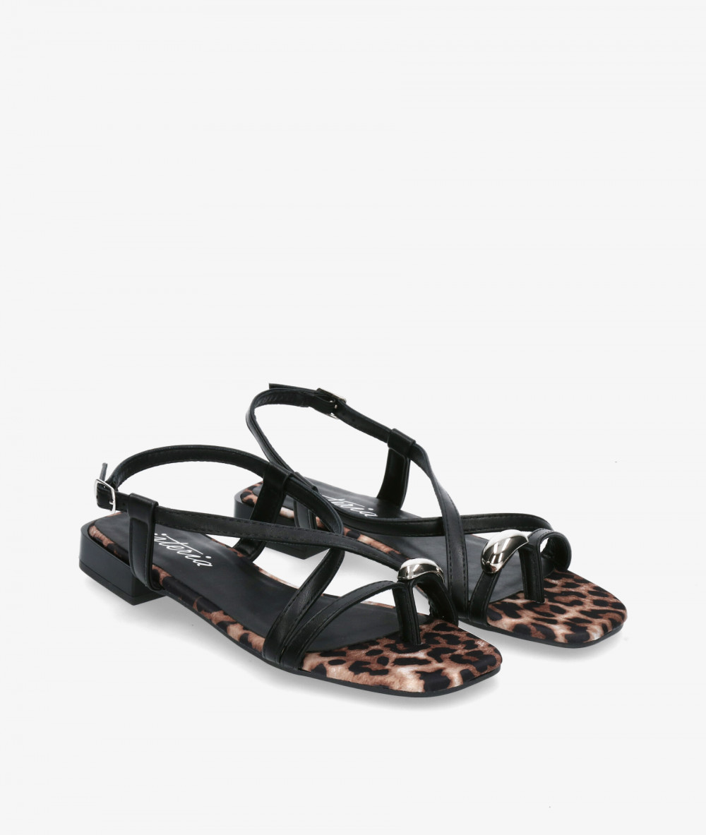 Sandalias ISTERIA  25084 en negro Sandalias ISTERIA  25084 en negro