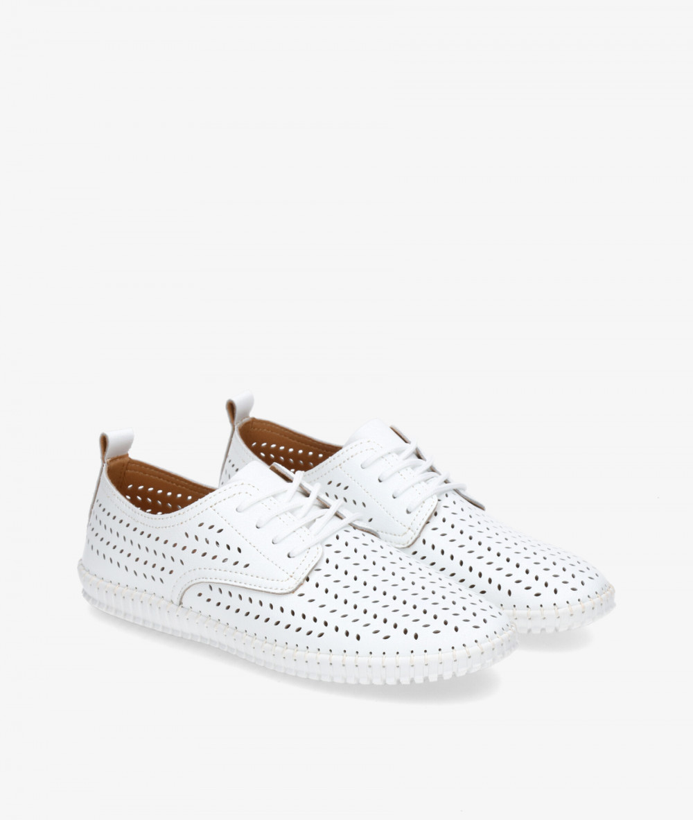 Zapatos confort St. Gallen SOFT BLUCHER en blanco