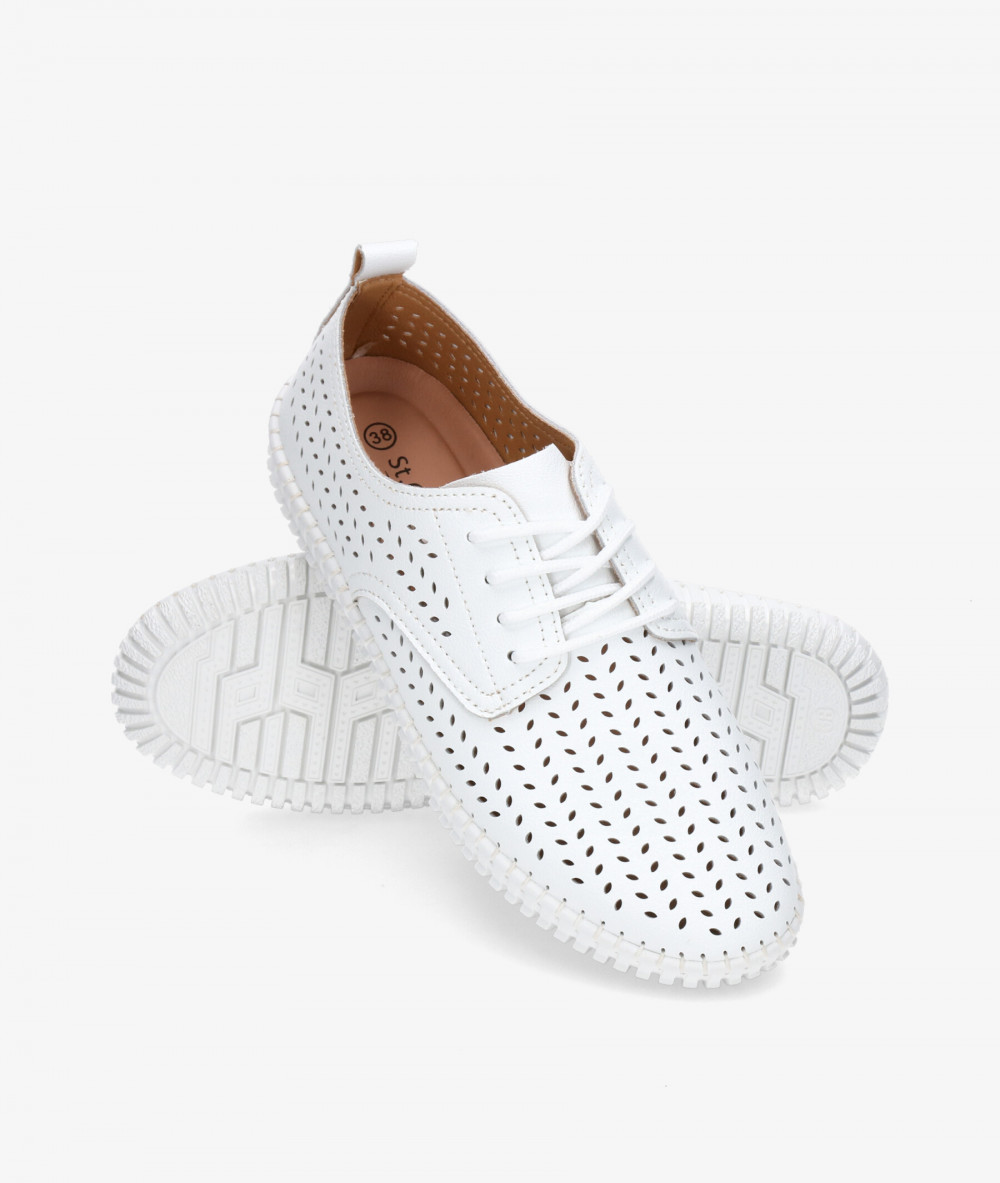 Zapatos confort St. Gallen SOFT BLUCHER en blanco