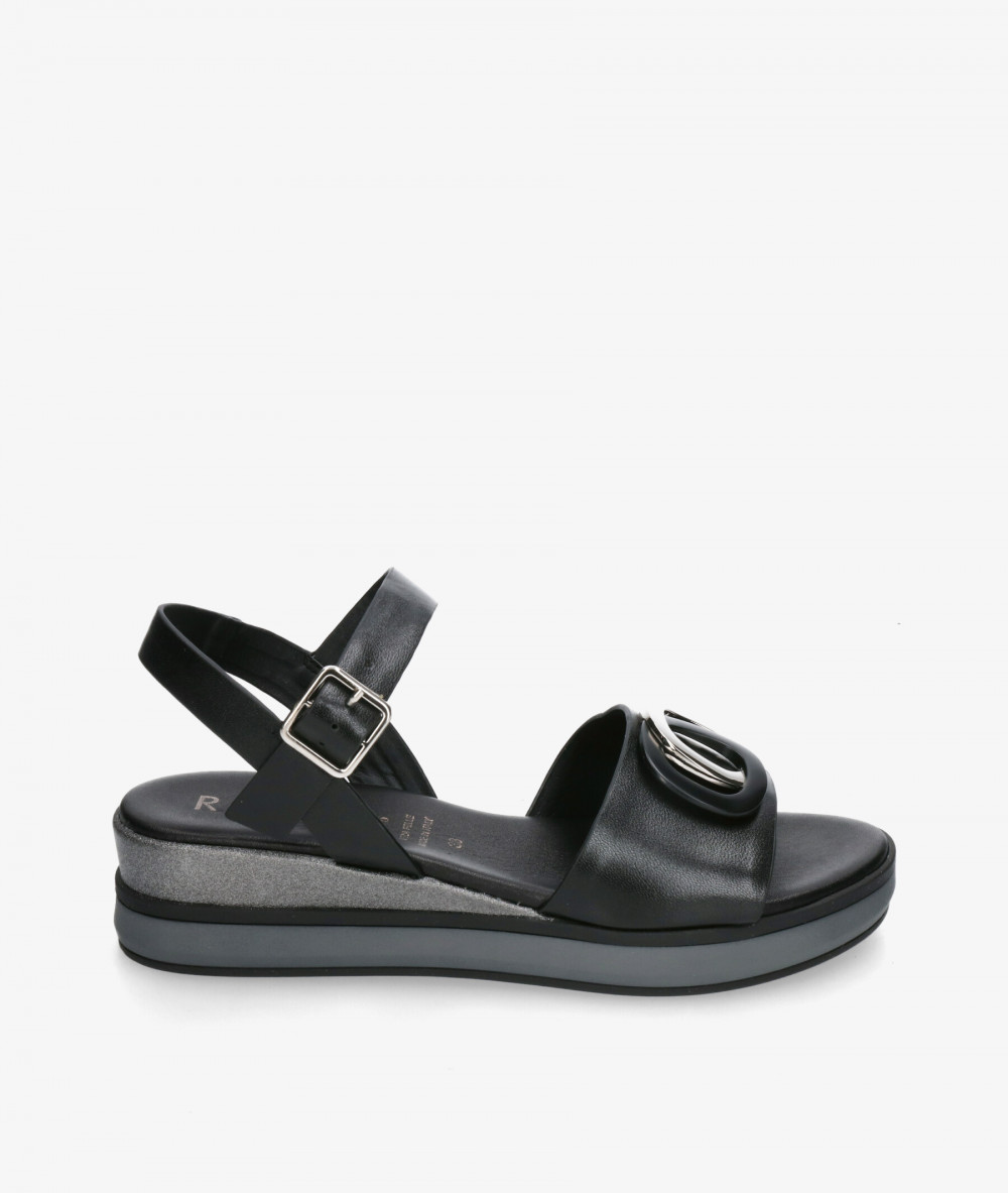 Sandalias pabloochoa.shoes  82219-R en negro Sandalias pabloochoa.shoes  82219-R en negro