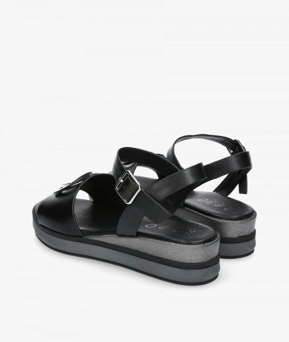 Sandalias pabloochoa.shoes  82219-R en negro Sandalias pabloochoa.shoes  82219-R en negro