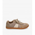 Taupe Taupe
