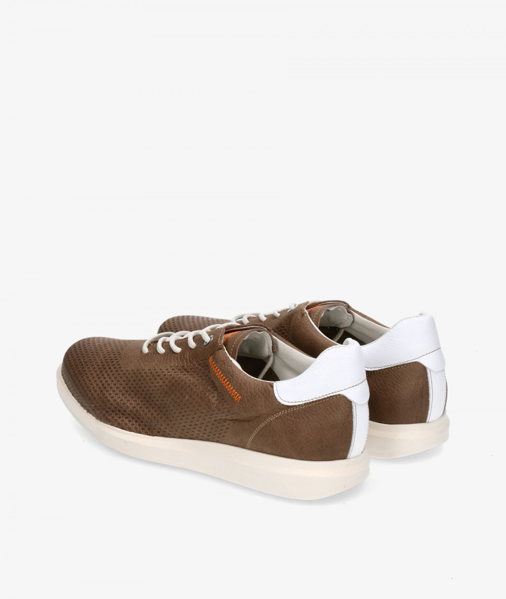 Zapatos casual Traveris 06102 en marrón Zapatos casual Traveris 06102 en marrón