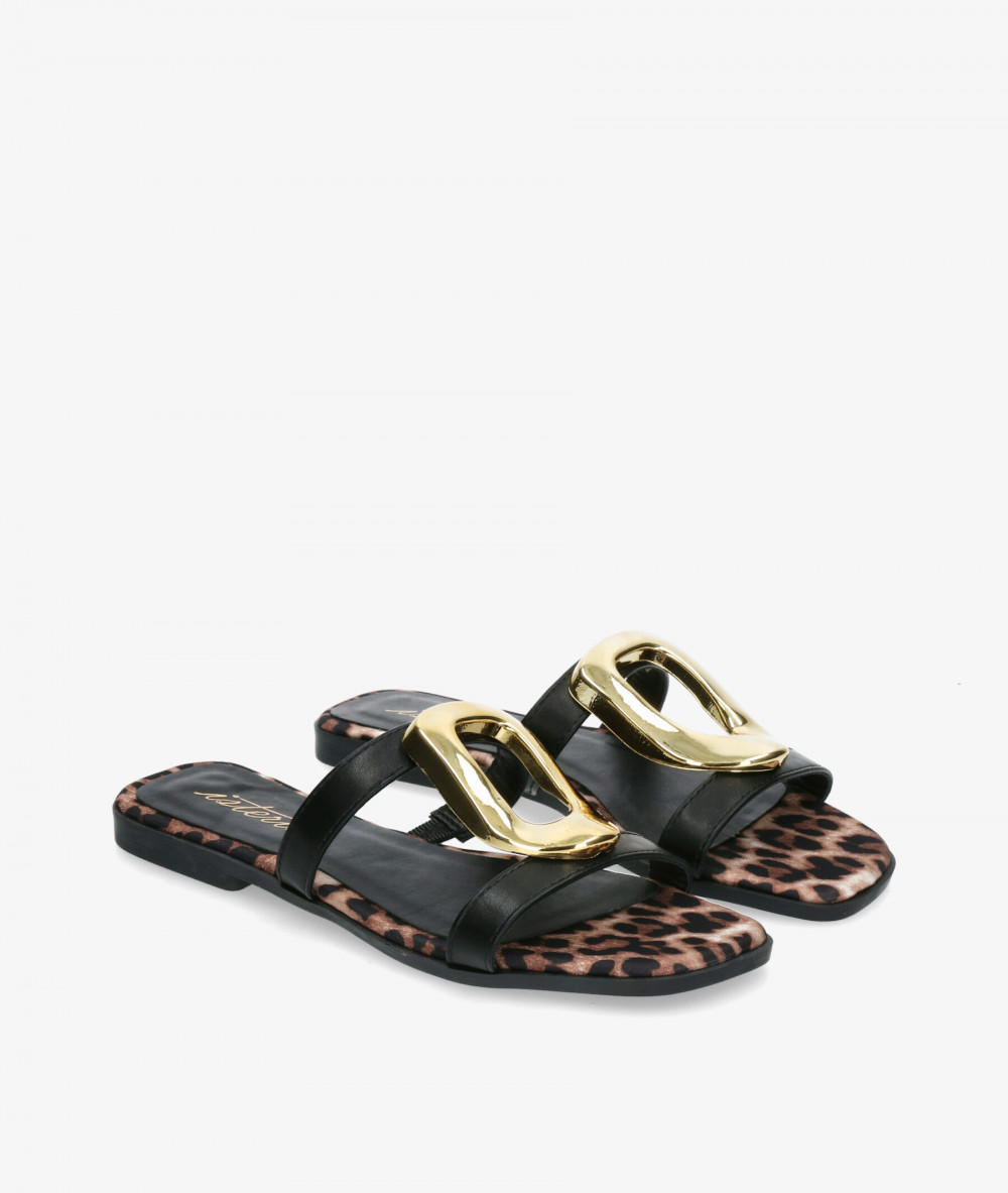 Sandalias ISTERIA  25098 en negro Sandalias ISTERIA  25098 en negro