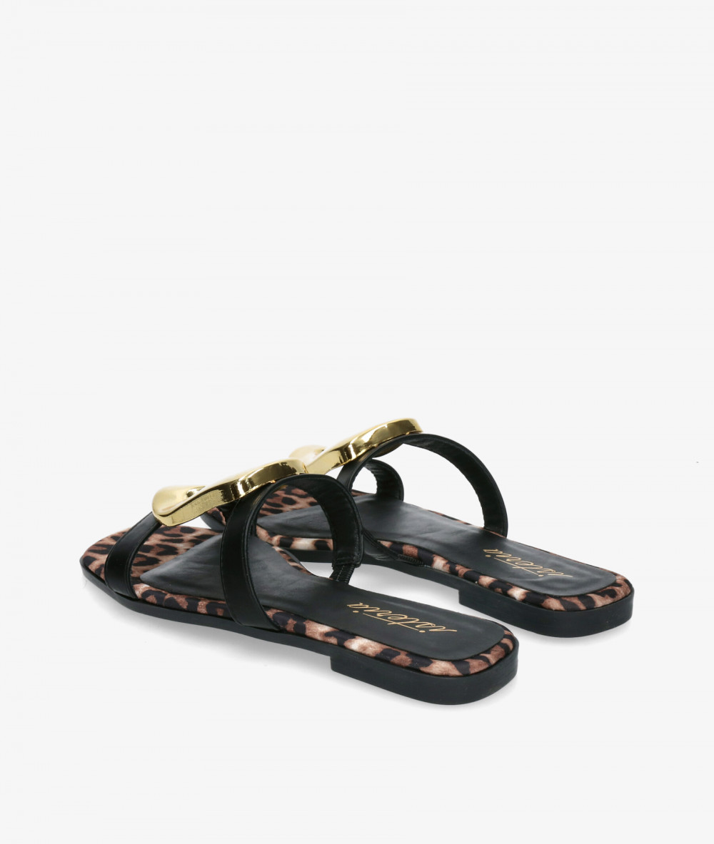 Sandalias ISTERIA  25098 en negro Sandalias ISTERIA  25098 en negro