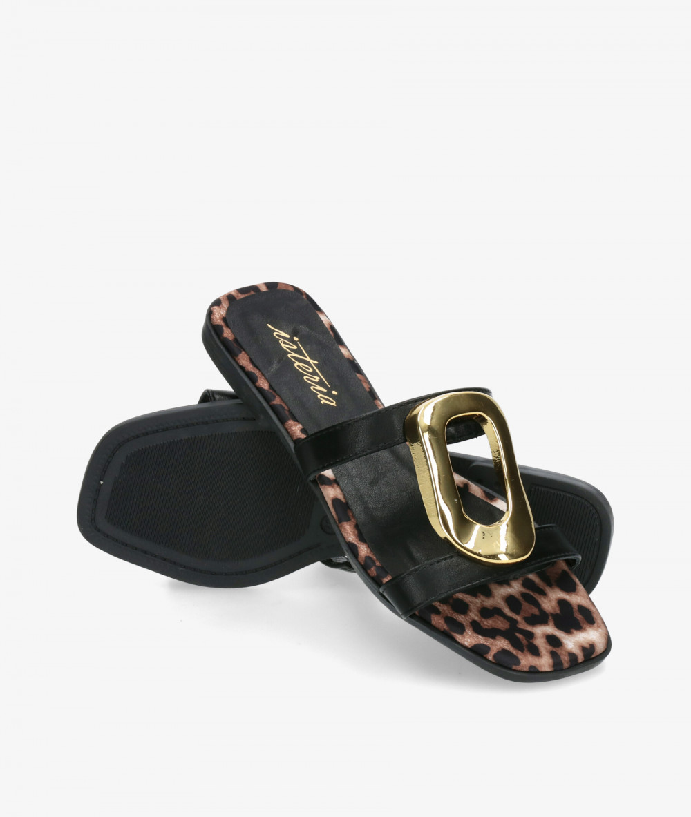 Sandalias ISTERIA  25098 en negro Sandalias ISTERIA  25098 en negro