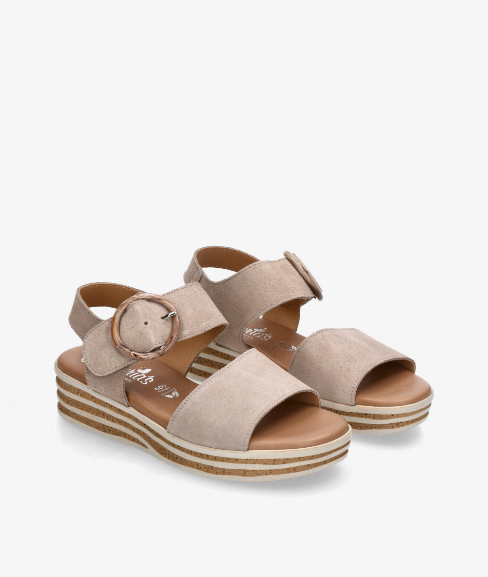Valeria´s Sandals  1945 in taupe split suede Valeria´s Sandals  1945 in taupe split suede