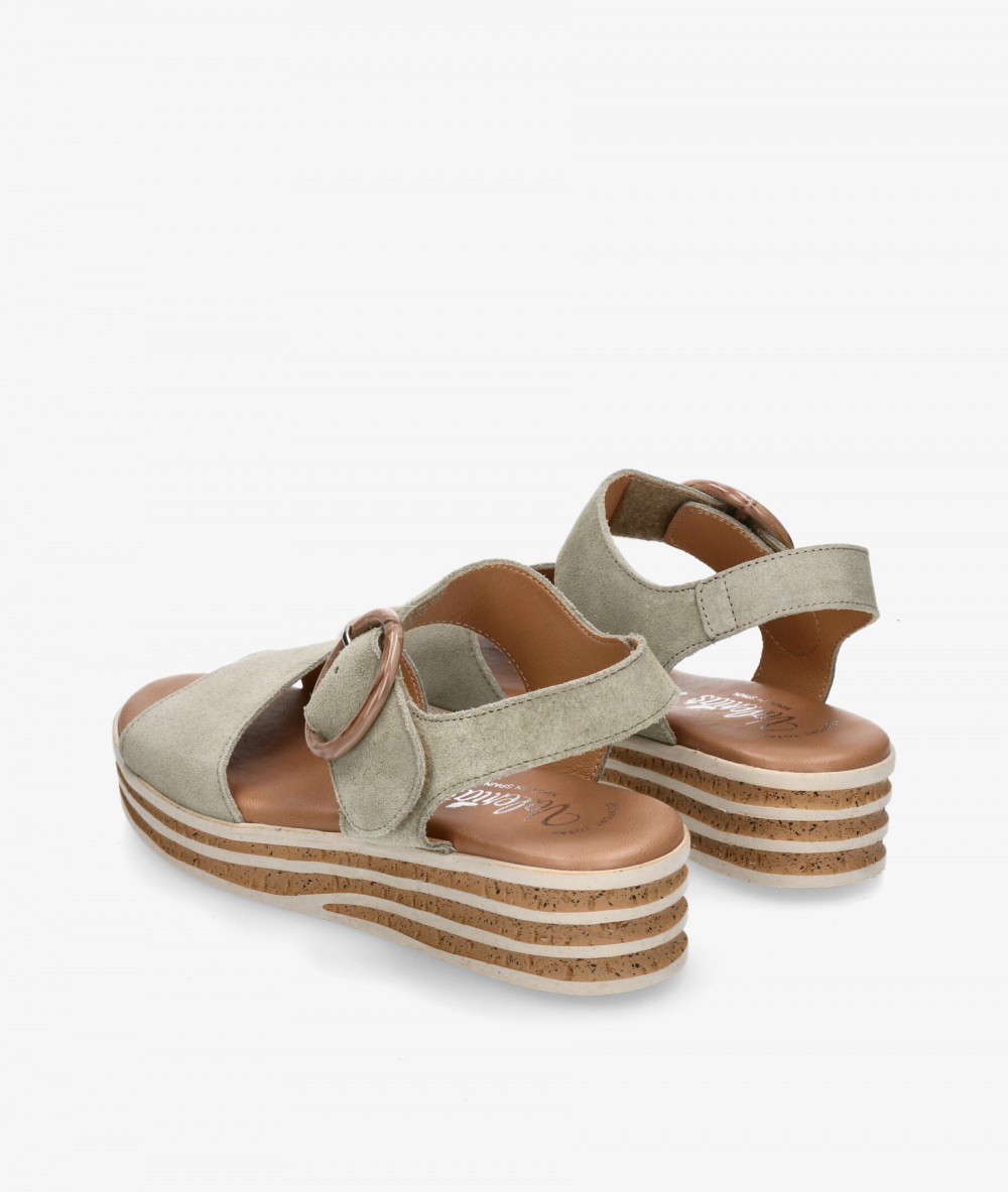Valeria´s Sandals  1945 in kaki split suede Valeria´s Sandals  1945 in kaki split suede