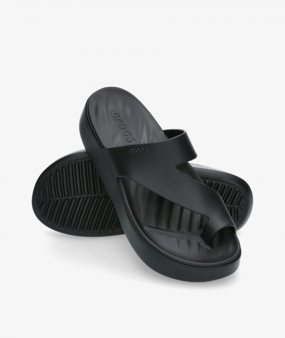 Crocs Sandals  WOMENS in black Crocs Sandals  WOMENS in black