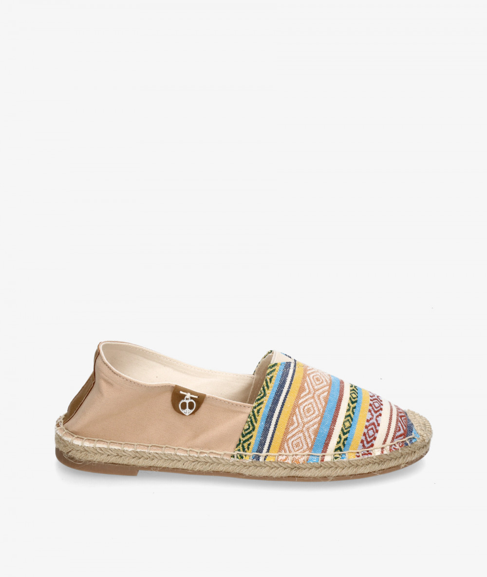 Alpargatas Kissia  042509B  SANPE en beige Alpargatas Kissia  042509B  SANPE en beige