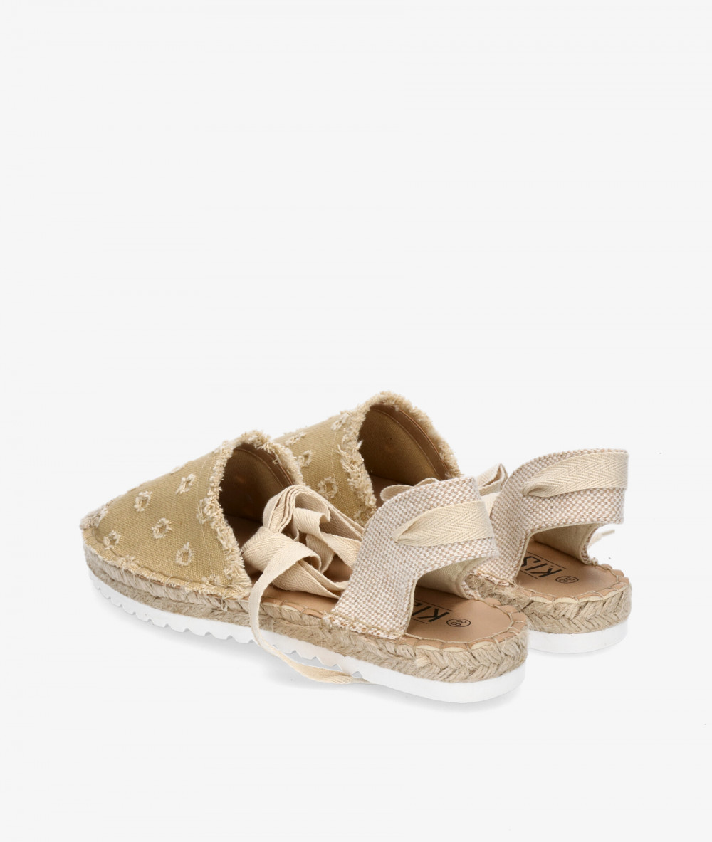 Alpargatas Kissia  532417 ALGARROBO en beige Alpargatas Kissia  532417 ALGARROBO en beige