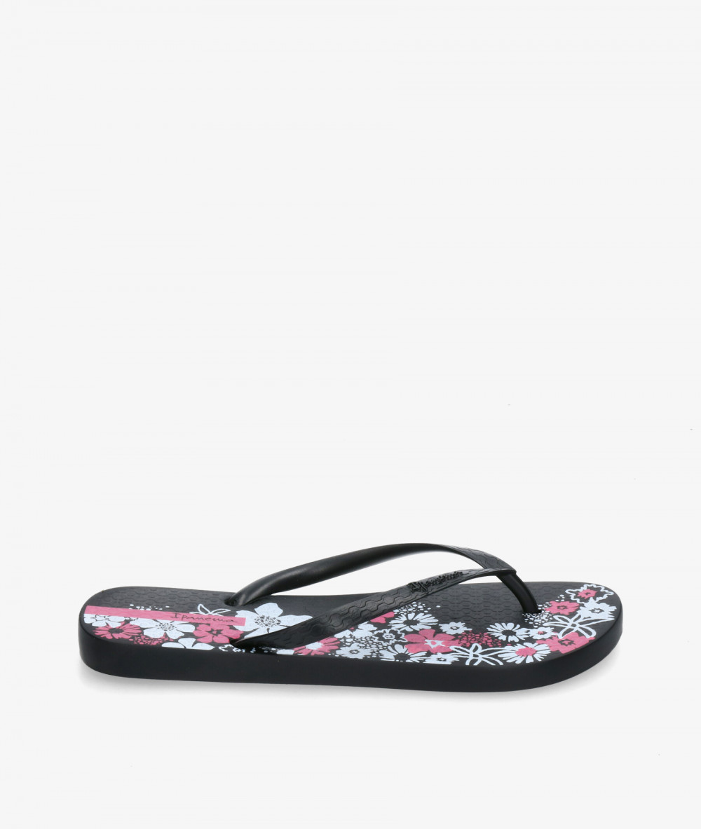 Ipanema Sandals  83582 in black Ipanema Sandals  83582 in black