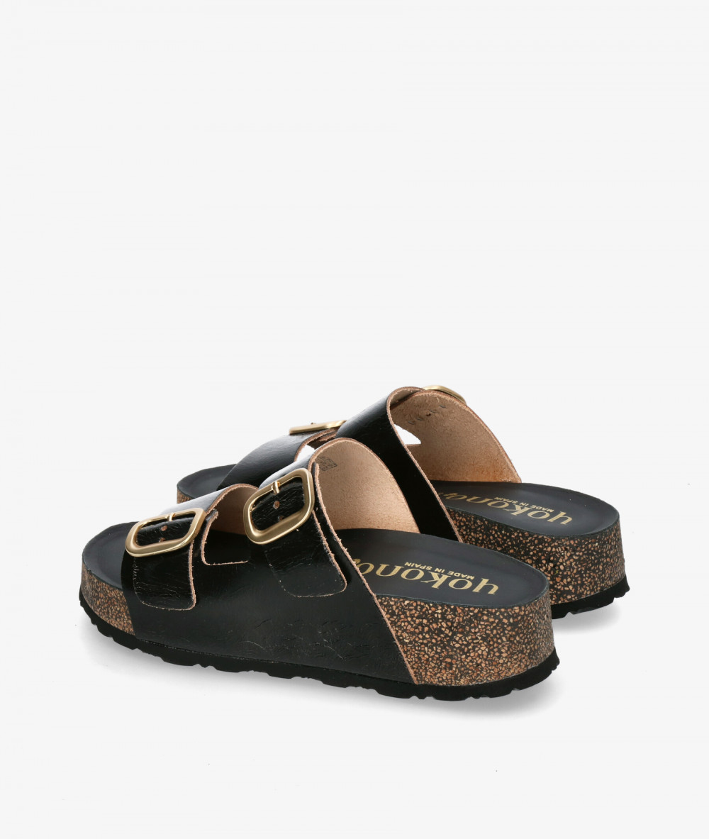 Yokono Sandals  WIWI 003 in black patent leather Yokono Sandals  WIWI 003 in black patent leather