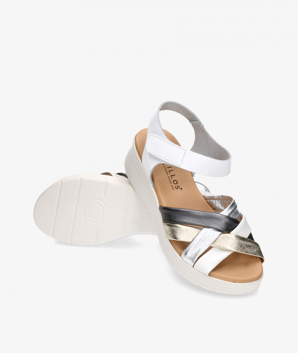 Pitillos Sandals  10610 in multicolour Pitillos Sandals  10610 in multicolour